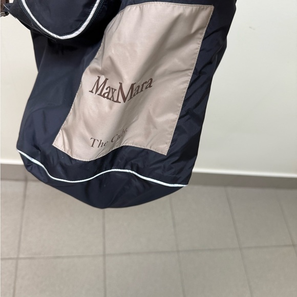 Maxmara down coat - Picture 4 of 4